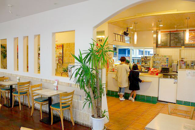 モスバーガー 奄美大島店 写真