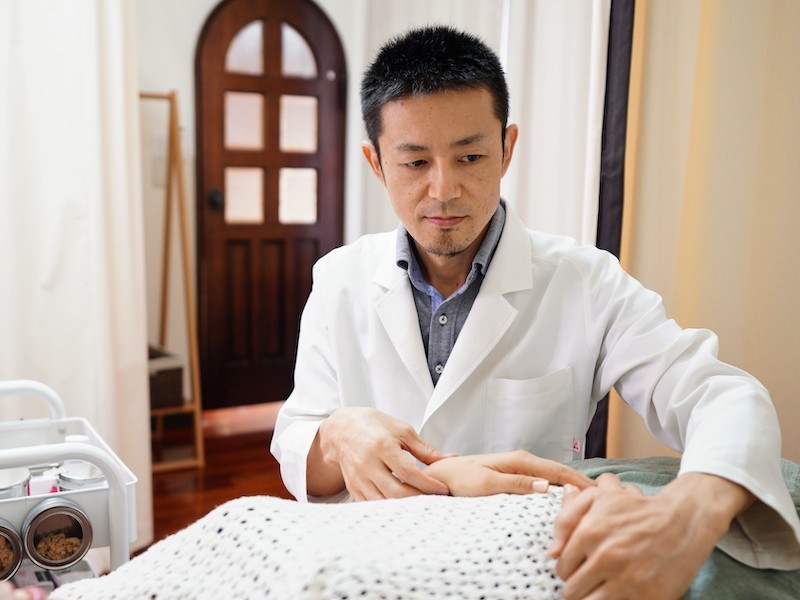 奄美新郷堂 写真