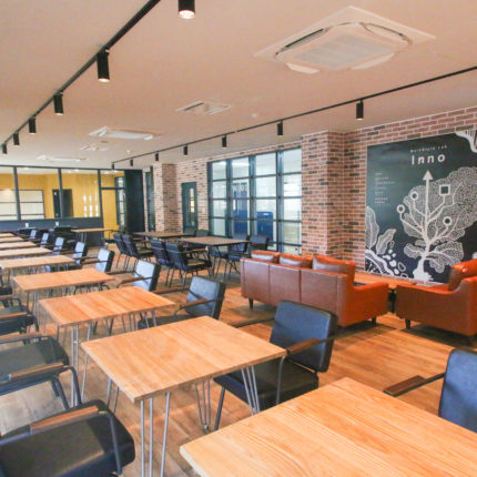 誰でも使えるお仕事スペースが奄美市名瀬にオープン！